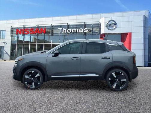 Gun Metallic 2026 Nissan Kicks SR