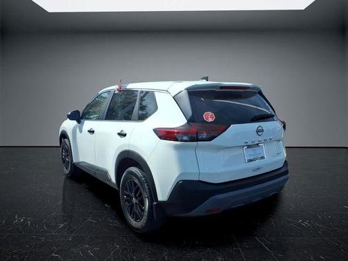 Glacier White 2023 Nissan Rogue S