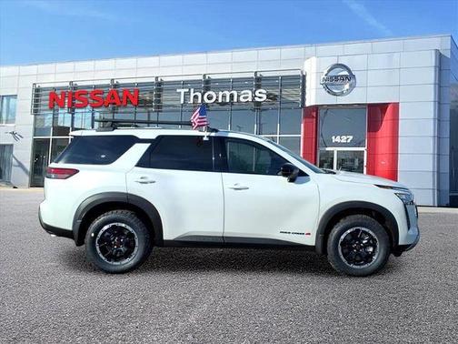Everest White P 2026 Nissan Pathfinder Rock Creek
