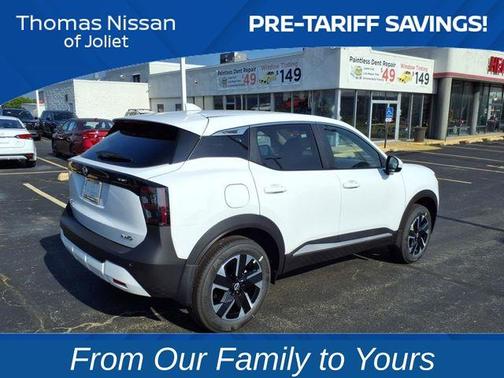 2025 Nissan Kicks SV