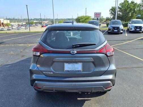 2025 Nissan Kicks Play S