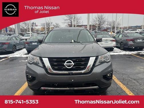 2019 Nissan Pathfinder SV