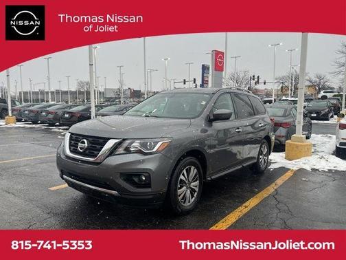 2019 Nissan Pathfinder SV