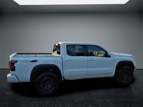 Glacier White 2026 Nissan Frontier PRO-4X