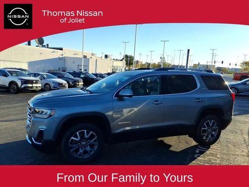 2023 GMC Acadia SLT