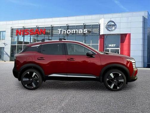 Scarlet Ember T 2026 Nissan Kicks SR