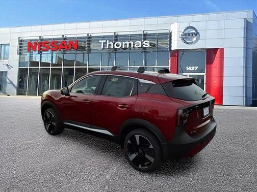 Scarlet Ember T 2026 Nissan Kicks SR
