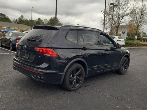 2023 Volkswagen Tiguan 2.0T SE R-Line Black 4MOTION