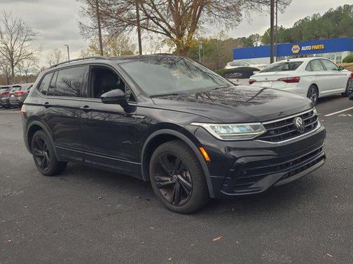 2023 Volkswagen Tiguan 2.0T SE R-Line Black 4MOTION