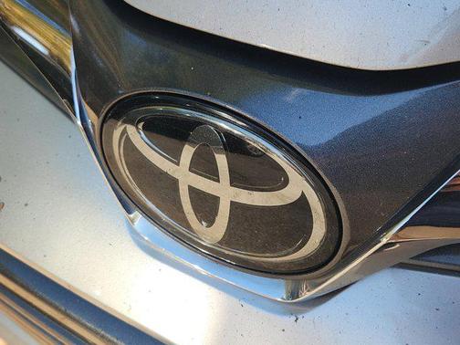 2020 Toyota Sienna XLE