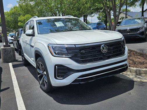 2025 Volkswagen Atlas 2.0T SEL Premium R-Line 4MOTION