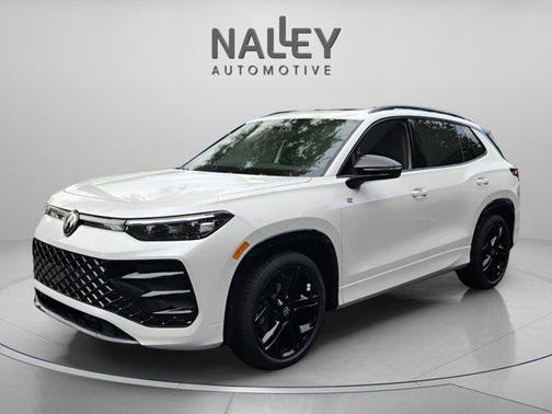 2025 Volkswagen Tiguan 2.0T SE R-Line Black