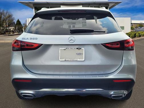 2021 Mercedes-Benz GLA 250 Base 4MATIC