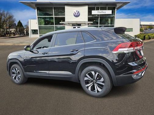 2025 Volkswagen Atlas Cross Sport 2.0T SE