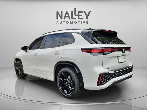 2025 Volkswagen Tiguan 2.0T SE R-Line Black
