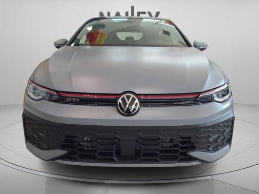 2025 Volkswagen Golf GTI 2.0T SE DSG