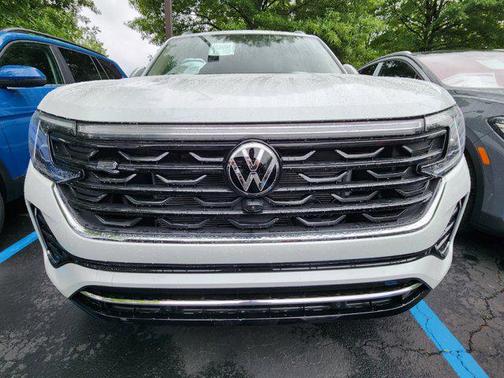 2025 Volkswagen Atlas 2.0T SEL Premium R-Line 4MOTION