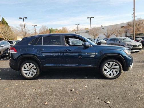 2020 Volkswagen Atlas Cross Sport 3.6L V6 SE w/Technology