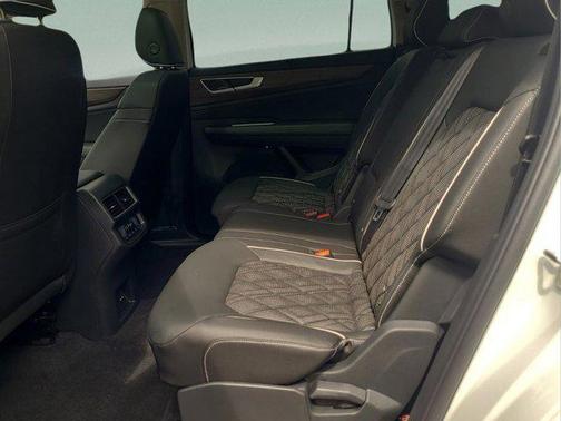 2026 Volkswagen Atlas 2.0T SEL Premium R-Line 4MOTION