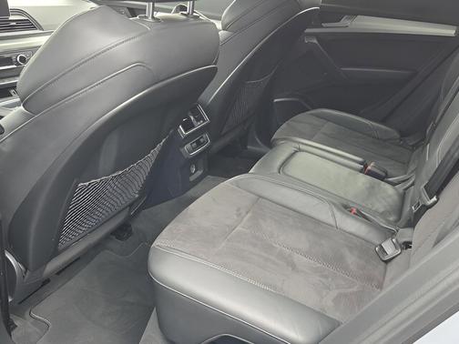 Silver Metallic 2018 Audi SQ5 3.0T Premium Plus