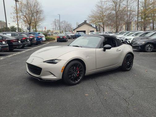 2023 Mazda MX-5 Miata Club