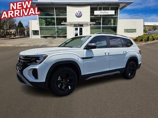 2025 Volkswagen Atlas 2.0T Peak Edition