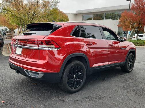 2025 Volkswagen Atlas Cross Sport 2.0T SE w/Technology