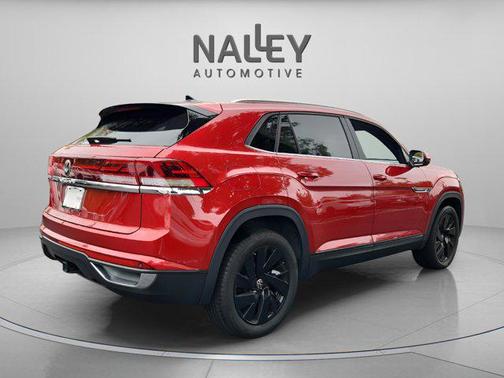 2025 Volkswagen Atlas Cross Sport 2.0T SE w/Technology
