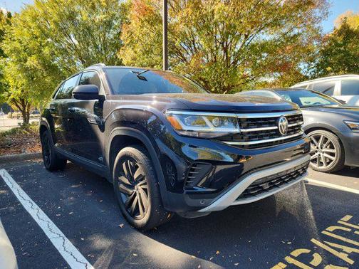 2022 Volkswagen Atlas Cross Sport 3.6L V6 SE w/Technology