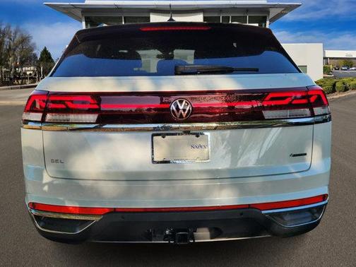 2025 Volkswagen Atlas Cross Sport 2.0T SEL