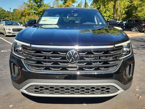2026 Volkswagen Atlas Cross Sport 2.0T SE