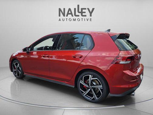 2025 Volkswagen Golf GTI 2.0T SE DSG
