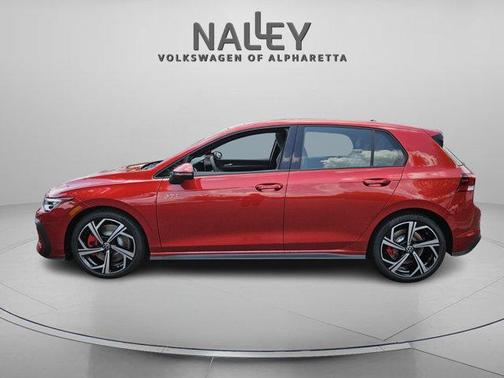 2025 Volkswagen Golf GTI 2.0T SE DSG