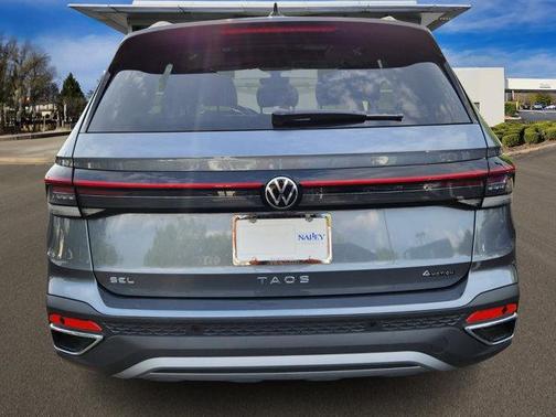 2025 Volkswagen Taos 1.5T SEL