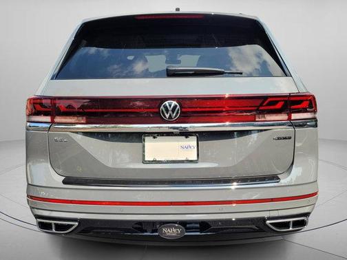 2026 Volkswagen Atlas 2.0T SEL Premium R-Line 4MOTION