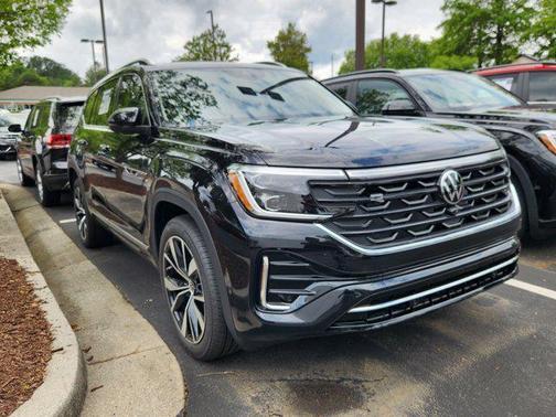 2025 Volkswagen Atlas 2.0T SEL Premium R-Line 4MOTION