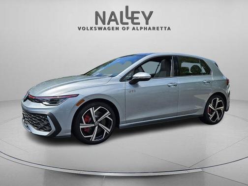 2025 Volkswagen Golf GTI 2.0T SE DSG