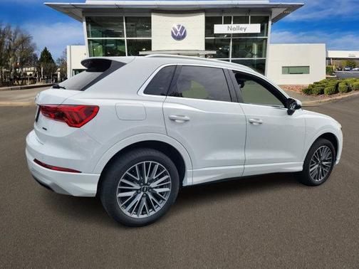 2022 Audi Q3 40 Premium