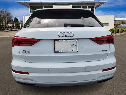 2022 Audi Q3 40 Premium
