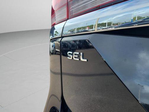 2024 Volkswagen Atlas 2.0T SEL Premium R-Line 4MOTION