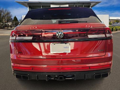 2025 Volkswagen Atlas Cross Sport 2.0T SEL