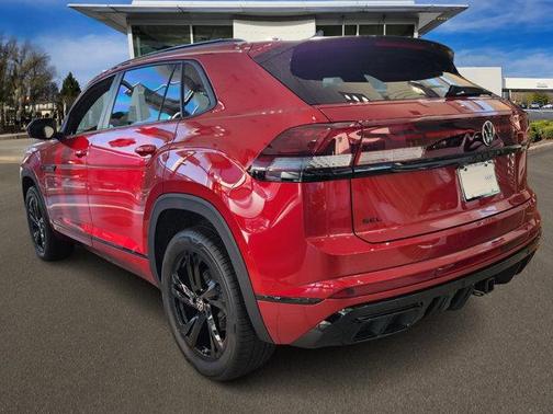 2025 Volkswagen Atlas Cross Sport 2.0T SEL