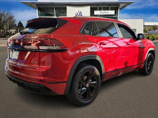 2025 Volkswagen Atlas Cross Sport 2.0T SEL