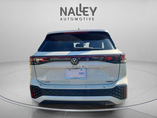 2026 Volkswagen Tiguan 2.0T SEL R-Line 4MOTION