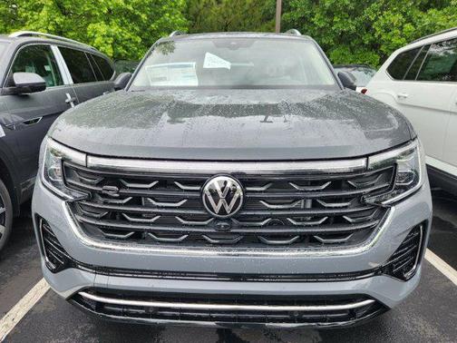 2025 Volkswagen Atlas 2.0T SEL Premium R-Line 4MOTION