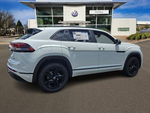 2025 Volkswagen Atlas Cross Sport 2.0T SEL