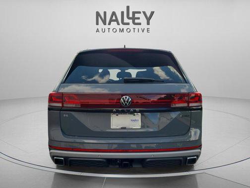 2025 Volkswagen Atlas 2.0T Peak Edition