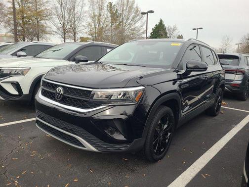 2022 Volkswagen Taos 1.5T SE