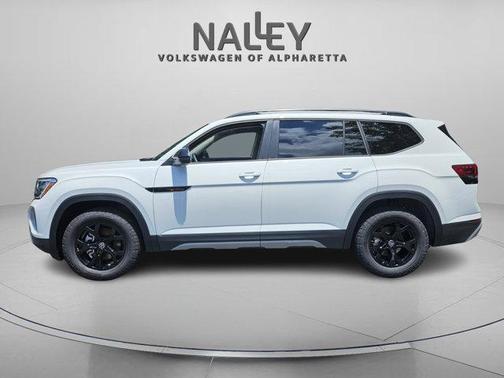 2025 Volkswagen Atlas 2.0T Peak Edition