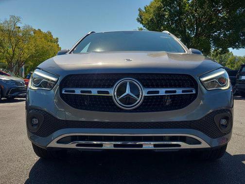2021 Mercedes-Benz GLA 250 Base 4MATIC